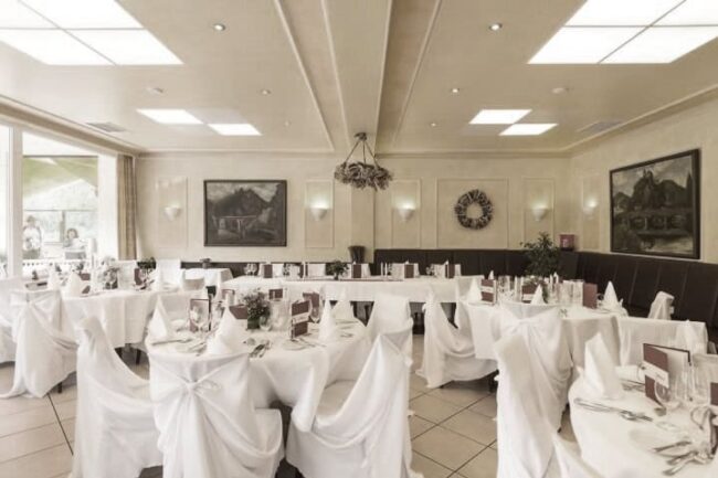 Photobooth Fotobox mieten in Altenahr für Geburtstag Hochzeit Trauzeuge Feier Geburtstagsfeier Weihnachtsfeier