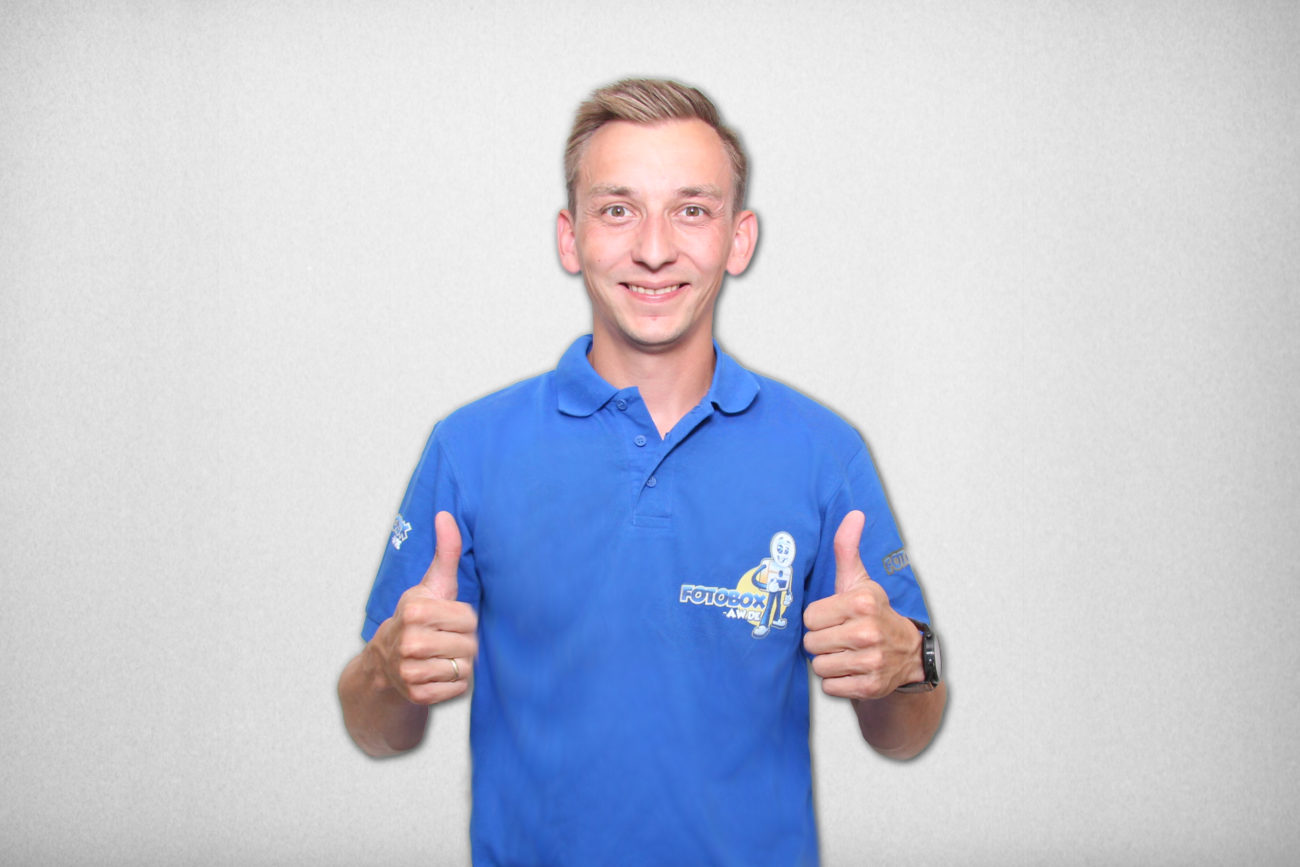 Photobooth Hochzeit Hintergrund Fotobox mieten geschenk Bonn Bad Neuenahr Ahrweiler Remagen Bad Breisig Rheinbach Andernach Neuwied Bugbrohl